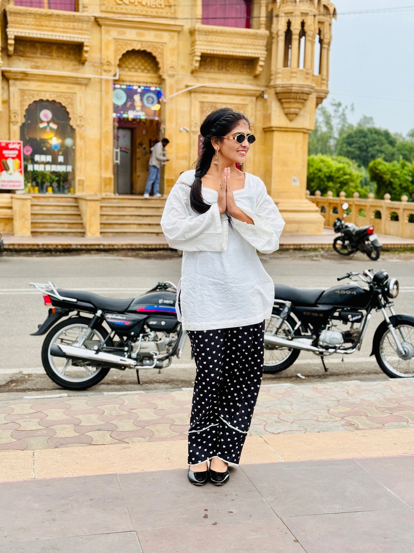 Noor-e-Safa White Kurti Set