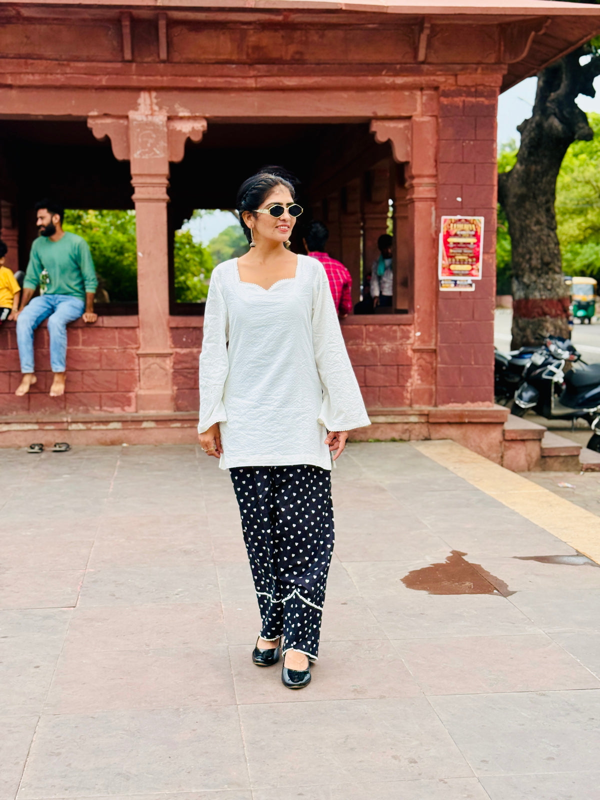 Noor-e-Safa White Kurti Set