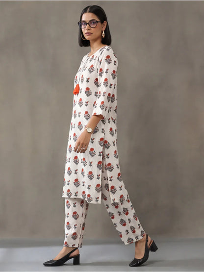 Floral Printed Straight Kurta & Trousers Sets